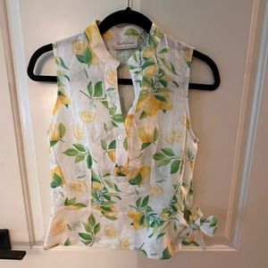 Beautiful Never Worn Italian Linen Lemon Top